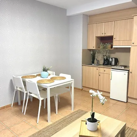 Oliva Aparts 201 Renovation 2024 * يوريت دي مار